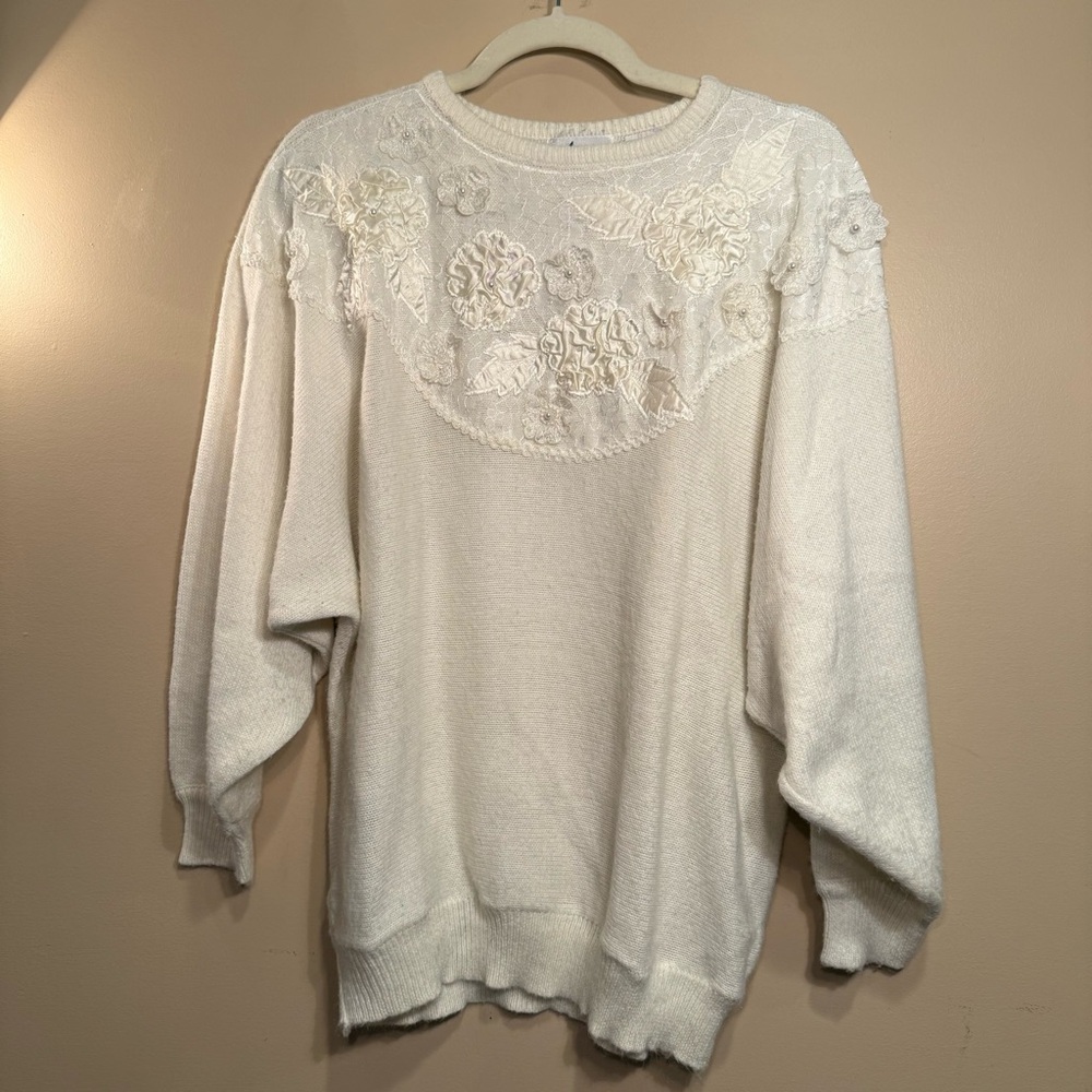 Vintage 3D Floral‎ Sweater